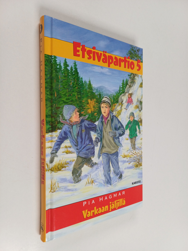 Pia Hagmar : Varkaan jäljillä