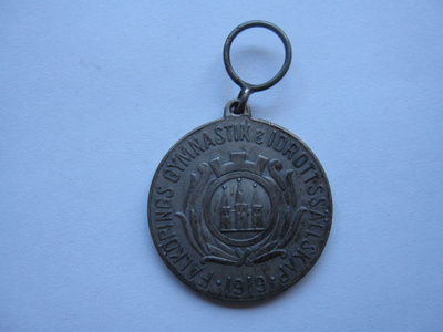 Vanha hopeinen palkintomitali v.1926