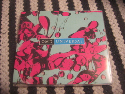 OMD (Orchestral Manoeuvres In The Dark)  - Universal (cds)