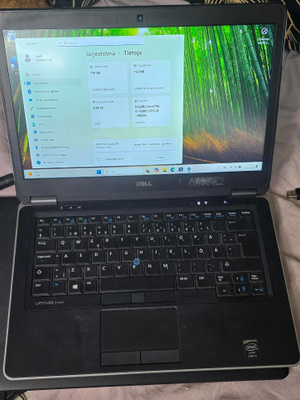 Dell latitude E7440, i5-4300, 8Gb, 120Gb ssd, win11.