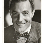 Filmitähti Gene Kelly. 1912-1996 Painettu nimikirjoitus - pikkukuva 1