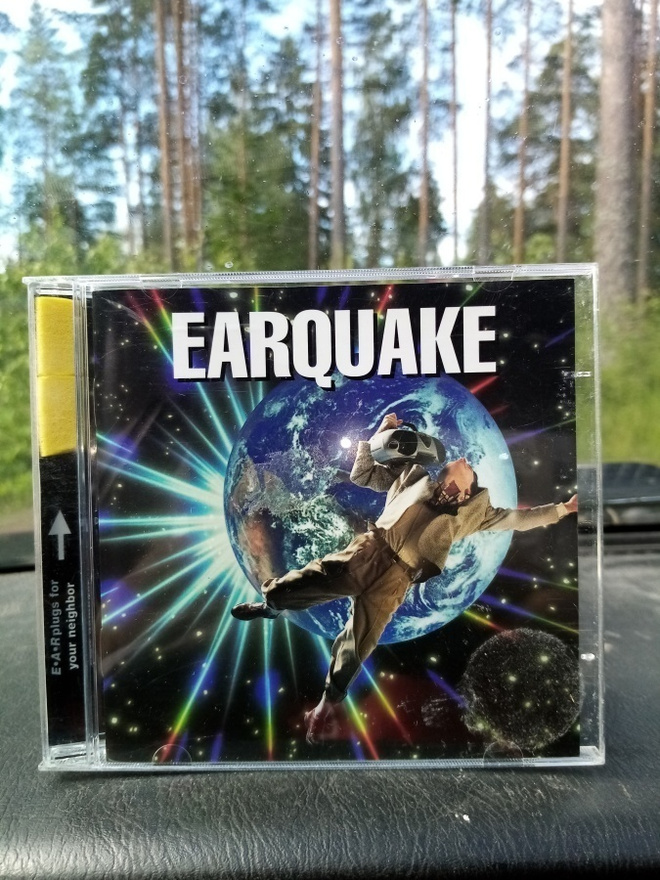 CD EARQUAKE ( SIS POSTIKULU  )