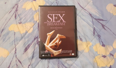 SEX AND BREAKFAST dvd 2005 Macaulay Culkin