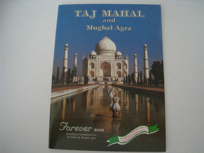 Taj Mahal ja Mughal Agra – kuvakirja / postikorttikirja