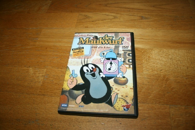 DVD der Maulwurf und die Uhr (Myyrä) + saksalainen auto-DVD