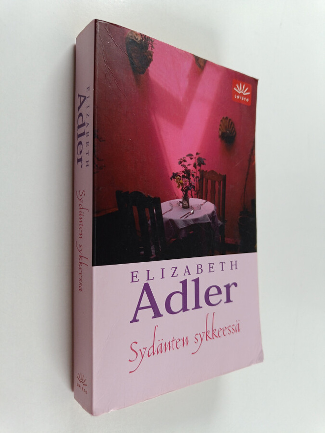 Elisabeth Adler : Sydänten sykkeessä