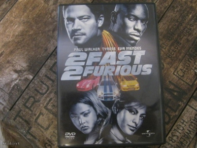 2 Fast 2 Furious (DVD)