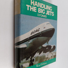 D. P. Davies : Handling the big jets : an explanation of ... - pikkukuva 1