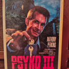 Psyko III (Psycho III) – VHS (Hyväkuntoinen) - pikkukuva 1