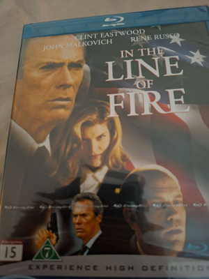 In the Line of Fire - Tulilinjalla