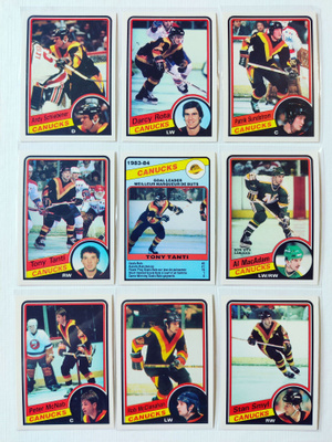 84-85 Opc - Vancouver Canucks 17kpl