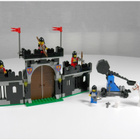 Vintage LEGO Castle: Knight's Stronghold -linnoitussetti - pikkukuva 1