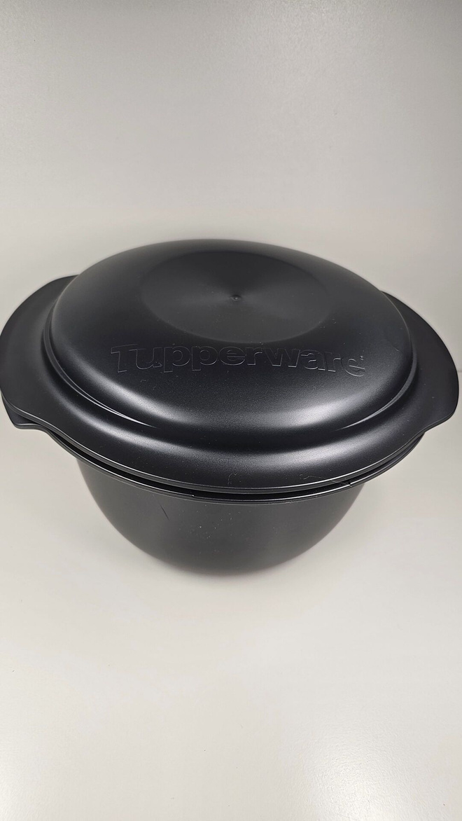 Tupperware UltraPro 2,5 L Pyöreä uunivuoka