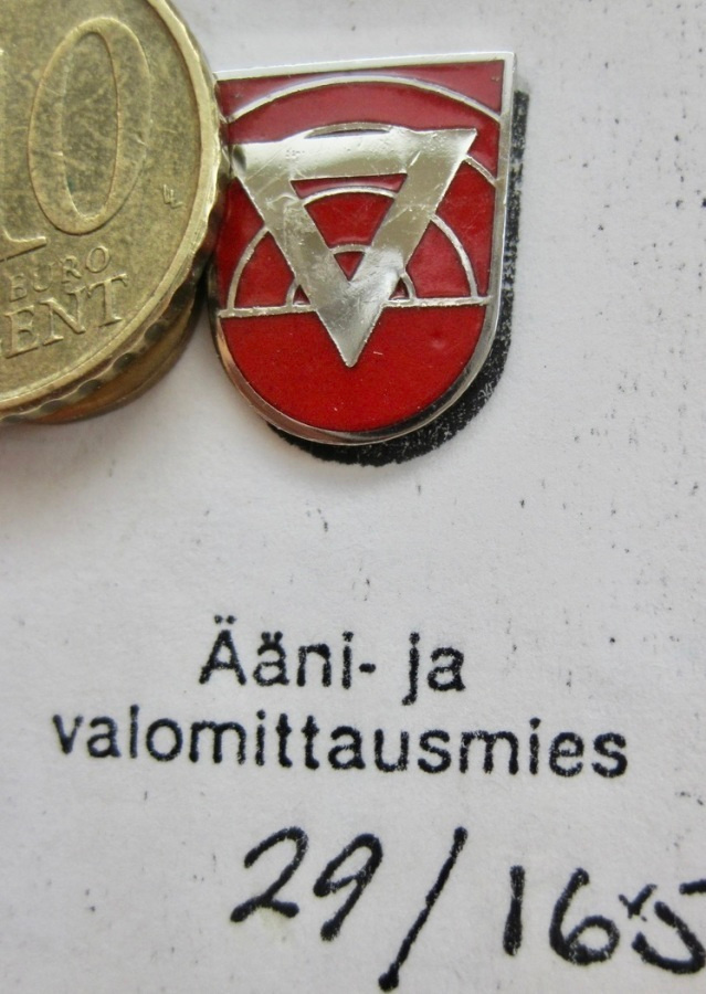 VANHA Ruuvimerkki Koulutushaara Äänimittausmies Mallikappale