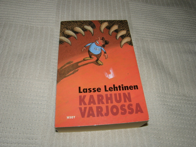 Lasse Lehtinen Karhun varjossa -nid