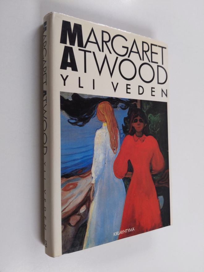 Margaret Atwood : Yli veden
