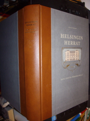 Suvikumpu : Helsingin herrat ( 1 p. 2012 ) Sis.postikulut
