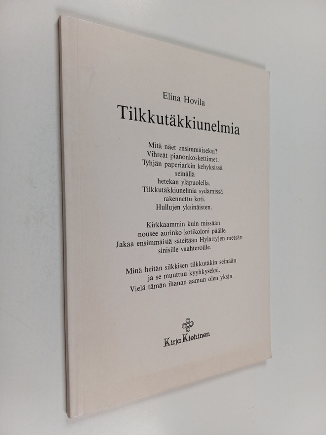 Elina Hovila : Tilkkutäkkiunelmia : runoja