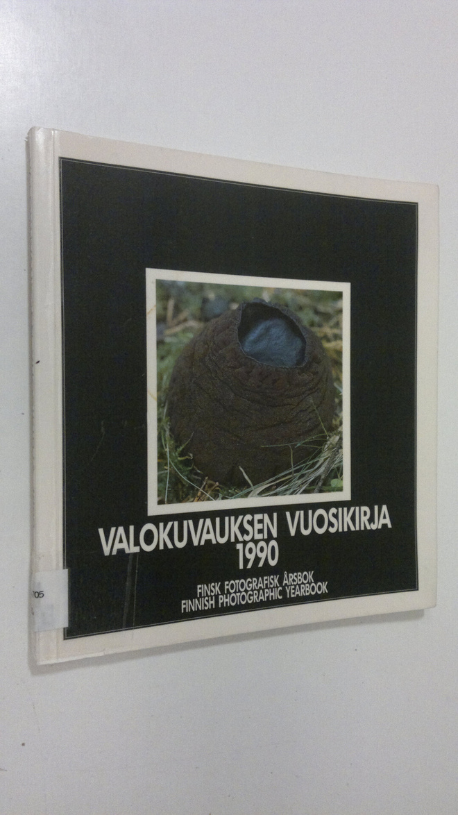 Valokuvauksen vuosikirja 1990