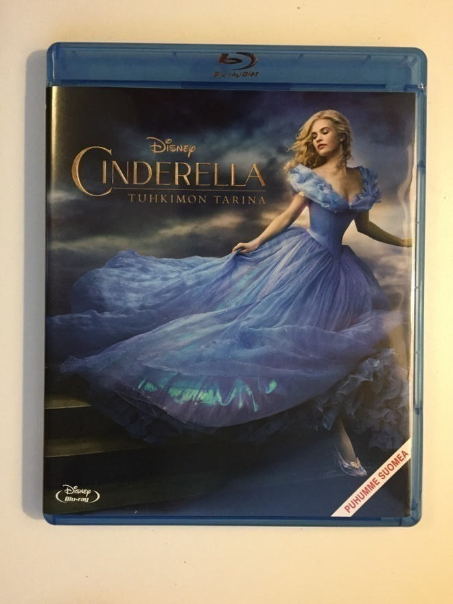 Cinderella - Tuhkimon tarina (Blu-ray) Lily James (2015)