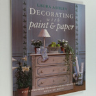 Laura Ashley : Decorating with paint and paper : essentia... - pikkukuva 1