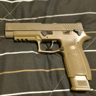 Sig Sauer M17 Co2 blowback ilmapistooli - pikkukuva 2