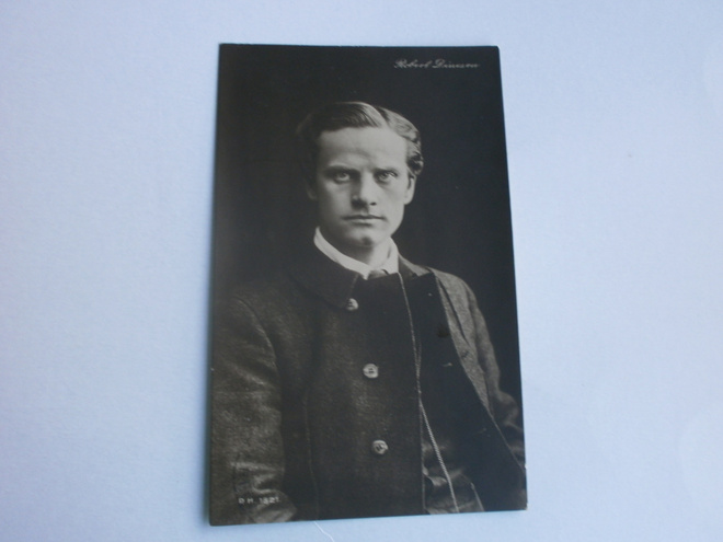 Robert Dinesen, laulaja, näyttelijä ja ohjaaja, mv, 1908