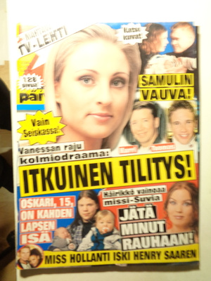 7 päivää Nro 12/2000 (22.12)