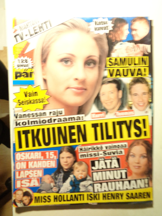7 päivää Nro 12/2000 (22.12)