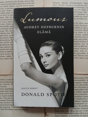 Donald Spoto - Lumous: Audrey Hepburnin elämä (pokkari)
