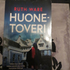 Ruth Ware - Huonetoveri - pikkukuva 1