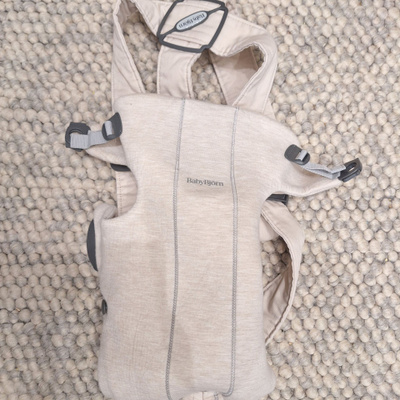 BabyBjörn vauvan kantoreppu mini - 3d jersey, vaalea beige