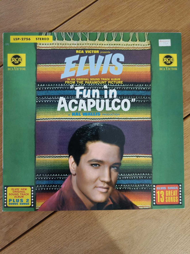 AUCTION - ELVIS FUN IN ACAPULCO LP GER -71