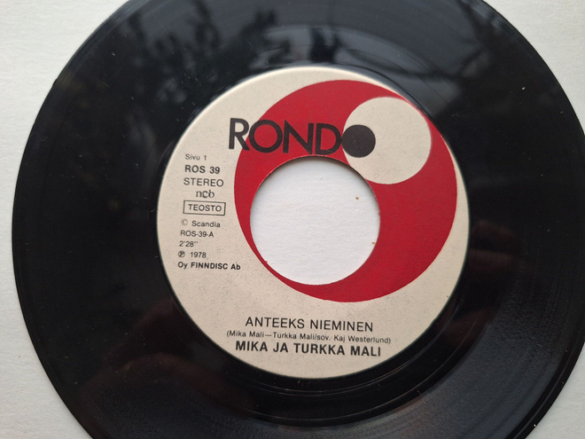 MIKA JA TURKKA MALI - ANTEEKSI NIEMINEN 7 " Single