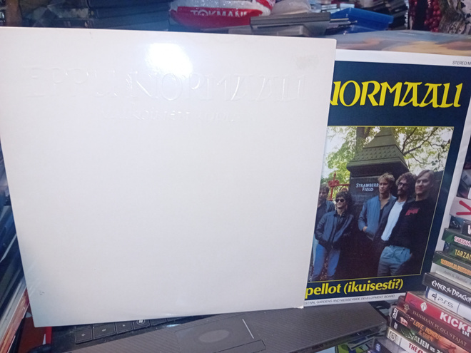 LP Eppu Normaali  : Valkoinen kupla ( SIS POSTIKULU )