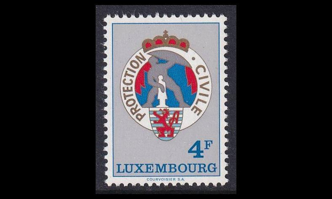 Luxemburg 910 ** Kansalaispuolustusjärjestö 15v (1975)