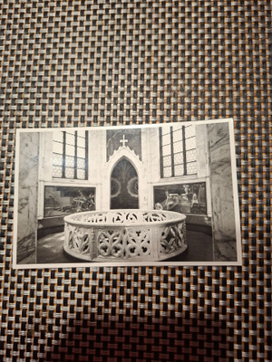 B Pori Juseliuksen mausoleumi