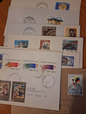 Postilähetyksiä 7 kpl
