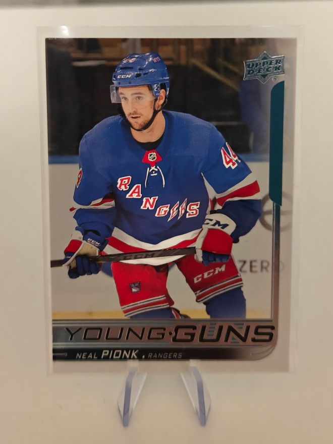 2018-19 Upper Deck #212 Neal Pionk Young Guns RC