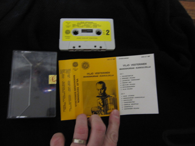 VILJO VESTERINEN - mandshurian kukkuloilla ( C-KASETTI