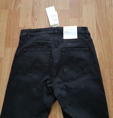 Uudet H&M tähtifarkut koko 38