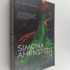 Simona Ahrnstedt : En enda hemlighet - pikkukuva 1