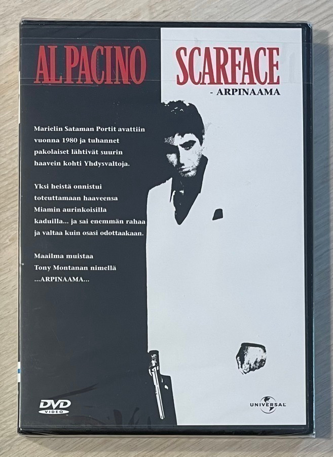 Brian De Palma: SCARFACE - arpinaana (1983) Al Pacino (UUSI)