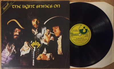 ELECTRIC LIGHT ORCHESTRA: The Light Shines On  LP