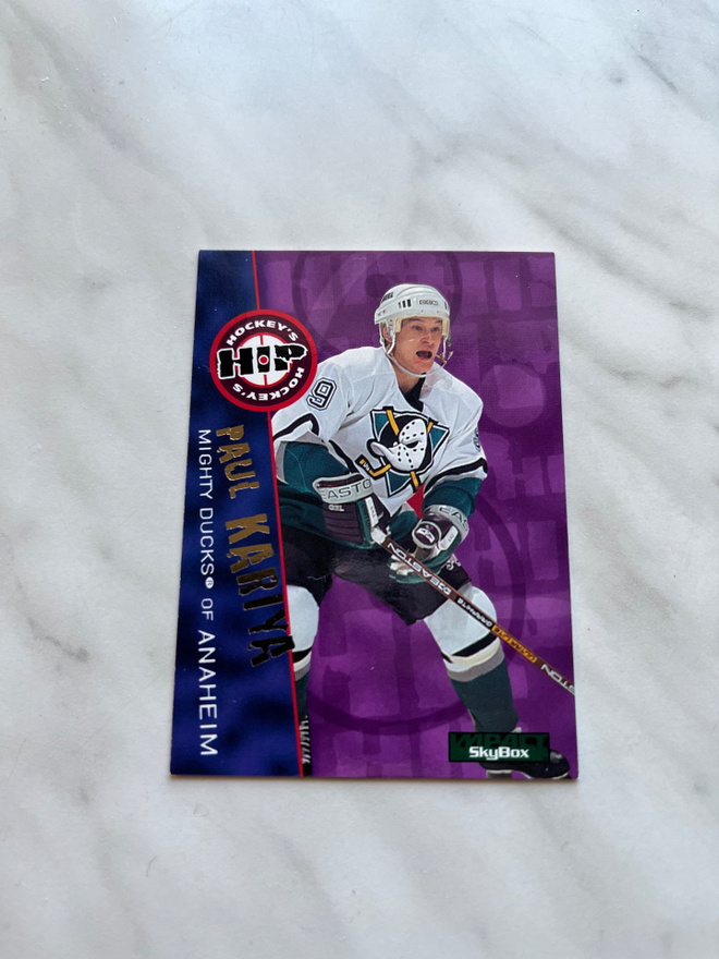 1995-96 Skybox Impact Hockey's Hip Paul Kariya #230