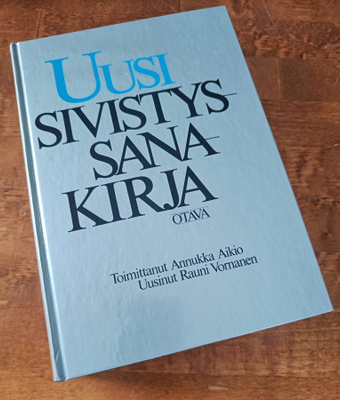 Annukka Aikio: Uusi Sivistyssanakirja