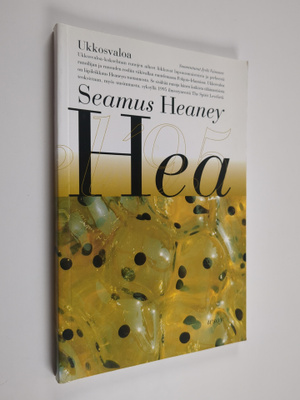 Seamus Heaney : Ukkosvaloa