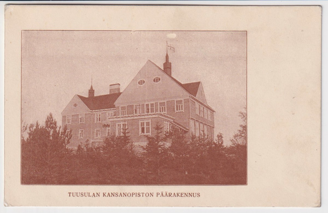 Tuusula: Kansanopiston päärakennus