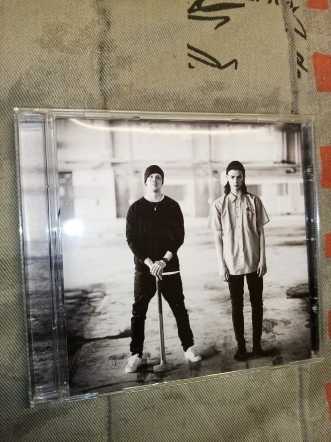 CD :  MATTA K.  ALONG WITH Nancy :  FACE TO FACE