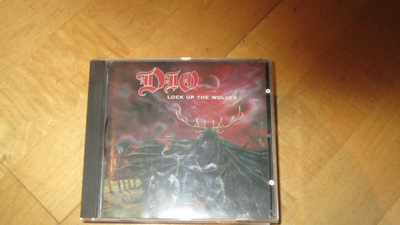 Dio – Lock Up The Wolves